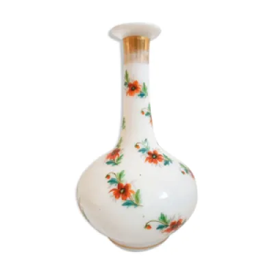 Vase en opaline de baccara - peint main