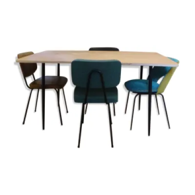 Table et chaises années - 60