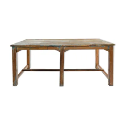 Table en bois patiné
