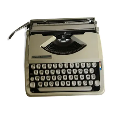 Machine à écrire Hermès baby