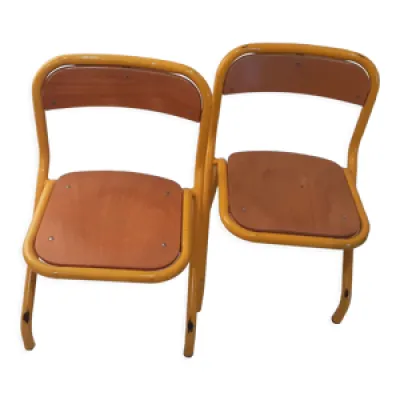 chaises d’écolier