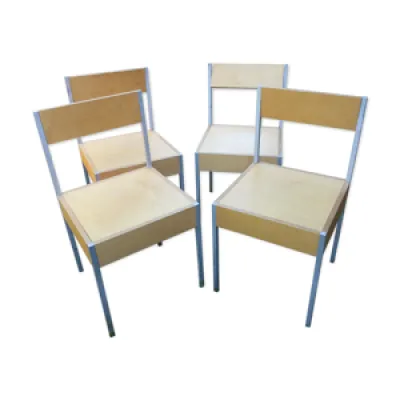 Série de 4 chaises suisse