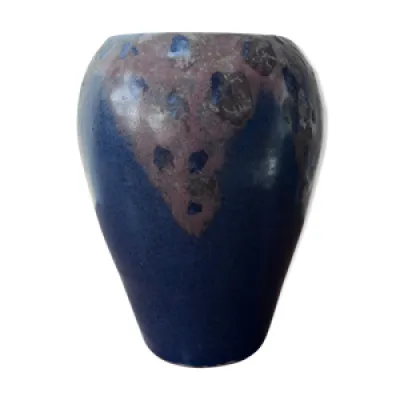Vase bleu avec inclusion