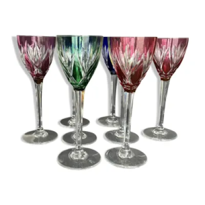 8 verres à vin en cristal - couleur