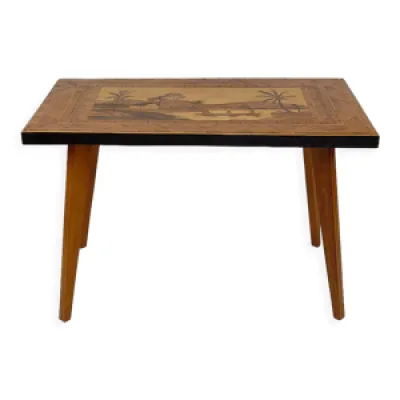 Table basse africaine - vers