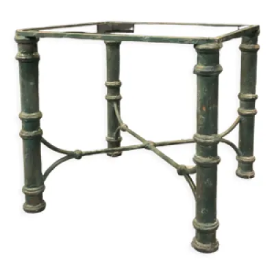 Table d’appoint en - patine antique