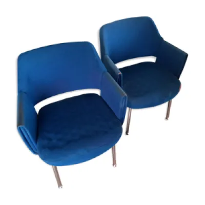 fauteuils bleus