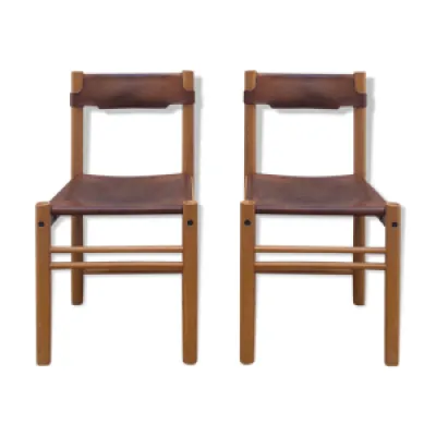 Deux chaises bois et - cuir