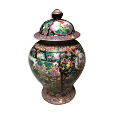 Vase couvert chinois