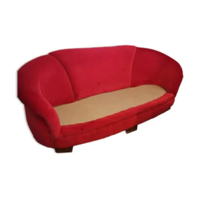 Canapé rouge velours - art