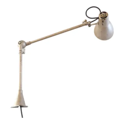 lampe d'atelier articulée
