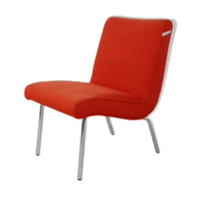 Fauteuil Vostra rouge - jens risom