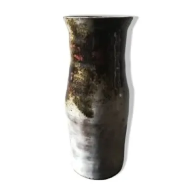 Vase en céramique, signé - vers