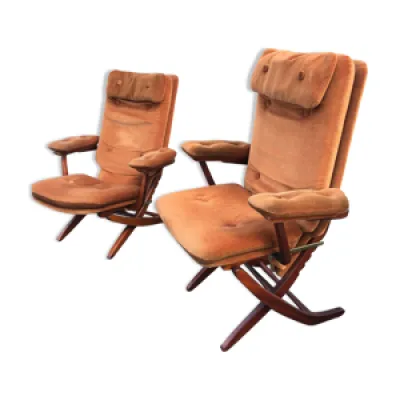 Paire de fauteuils années - 70