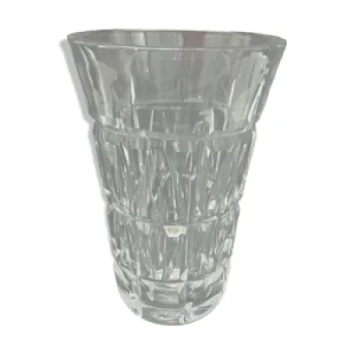Vase en cristal taillé - saint louis