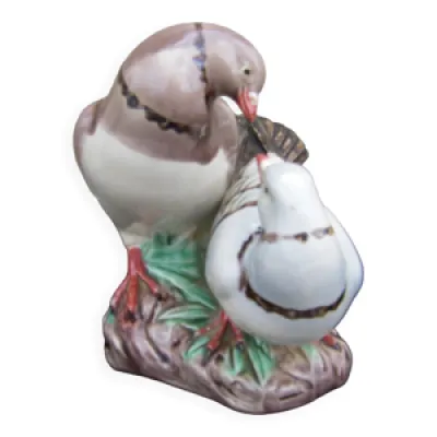 Couple d'oiseaux en porcelaine
