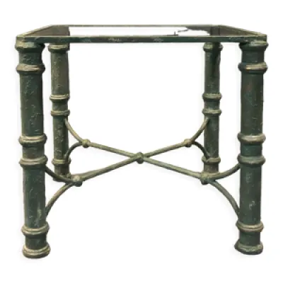 Table d’appoint en - patine antique