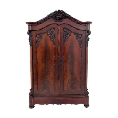 Armoire ancienne, Europe - vers 1900