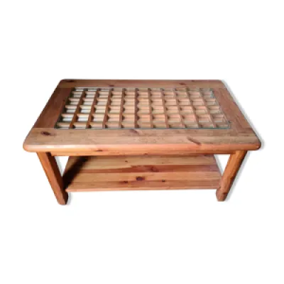 Table basse en bois avec - casiers