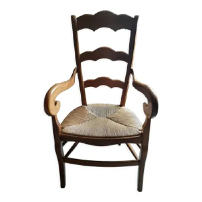 fauteuil en bois et paille