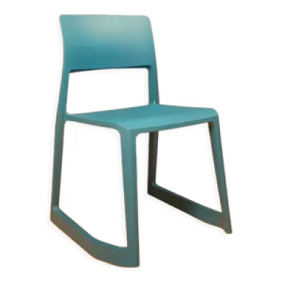chaise Tip Ton, conçue