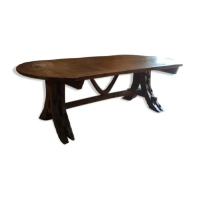 Table rustique en chêne - ovale