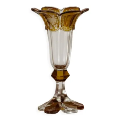 Vase cornet en cristal