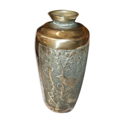 vase bronze doré
