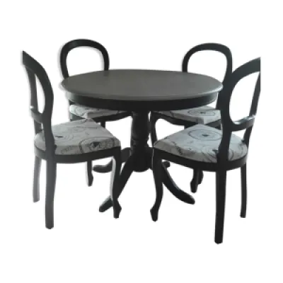 Table avec rallonge et - chaises merisier