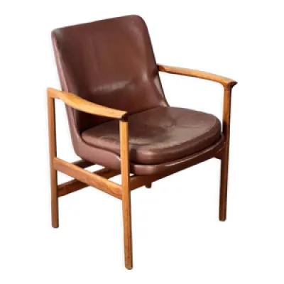 fauteuil en cuir et bois - kofod larsen