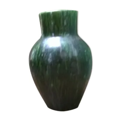 Vase en ceramique accolay