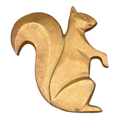 Écureuil en bronze caisse