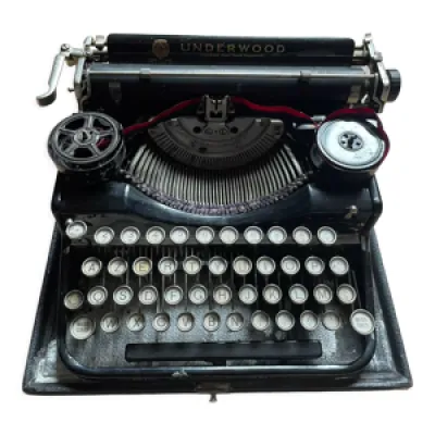 Machine à écrire underwood - portable