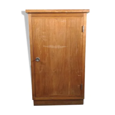 Ancien meuble classeur - une porte