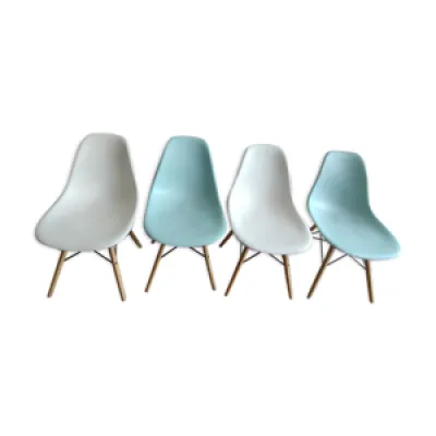 Lot 4 chaises Charles - eames