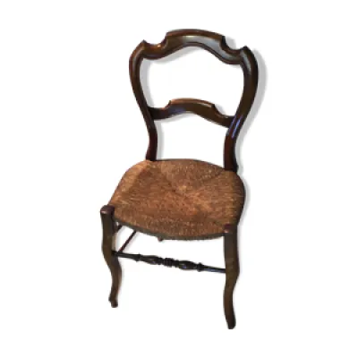 chaise en bois paillée