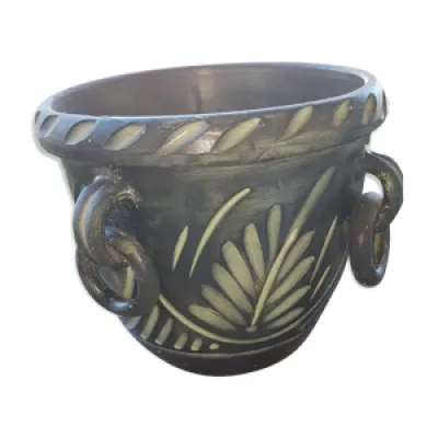Vase à  anneaux en terre - cuite