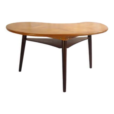 Table d'appoint  tripode - haricot