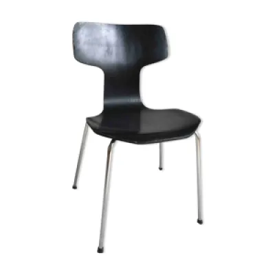 Chaise hammer Arne Jacobsen - model