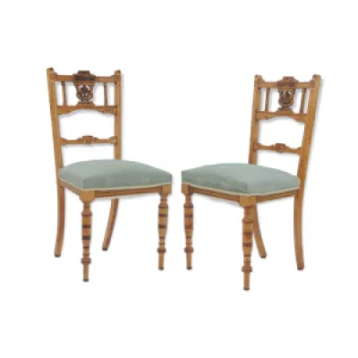 Paire de chaises vers - 1900
