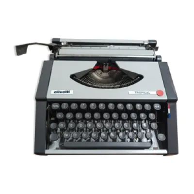 Machine à écrire Olivetti - 1984
