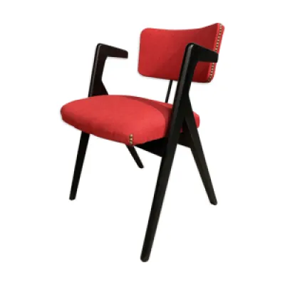 fauteuil en tissu rouge - noir
