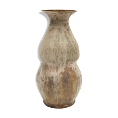 Vase rustique en terre - cuite