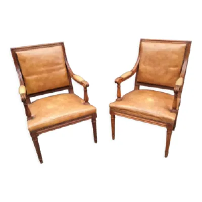 paire de fauteuils anciens - style