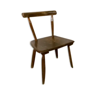 Chaise en bois style - primitif