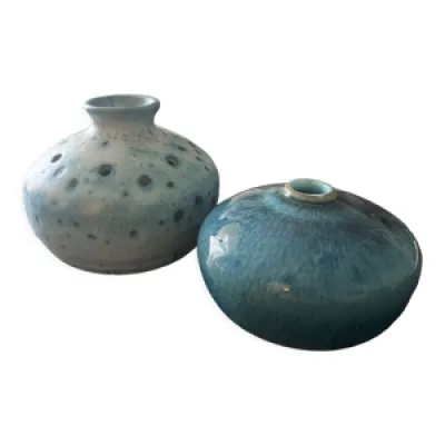 Deux vases en céramique - bleus