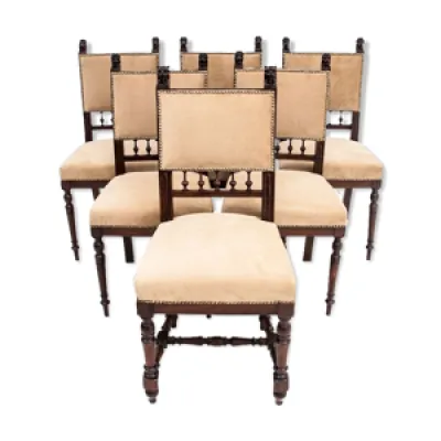 Ensemble de six chaises - anciennes