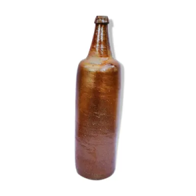 bouteille ancienne en - terre