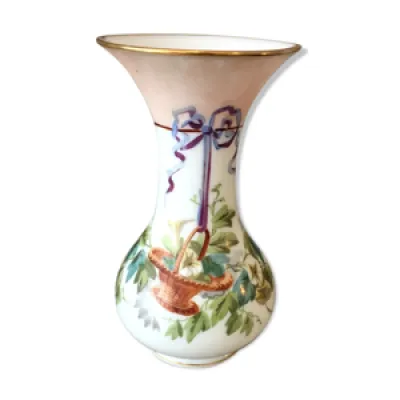 Vase en opaline 19eme - decor floral