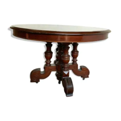 Table a pied central - massif